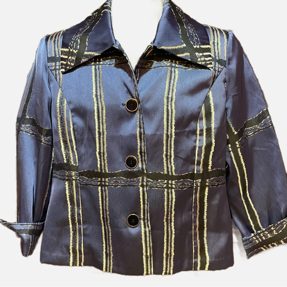 Women’s Jacket Chico’s Size 1 Polyester Periwinkle Blue Silver Satin Blazer